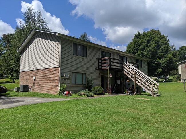 Building Photo - 17228 Ashley Hills Cir