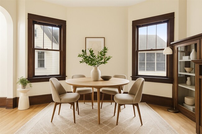 Building Photo - 712 Cedar Lake Rd S