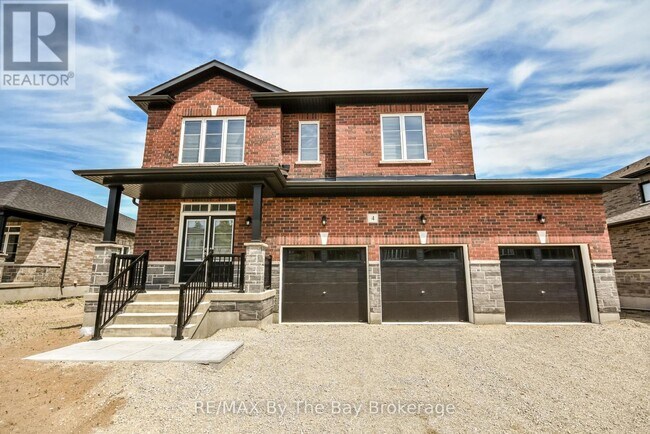 Building Photo - 4 Misty Ridge Rd