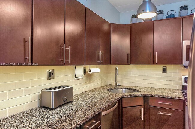 Foto del edificio - 1200 West Ave