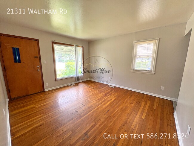 Foto del edificio - 21311 Waltham Rd