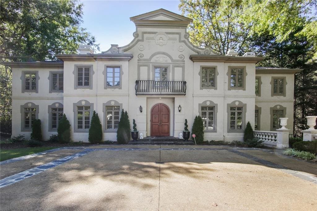 Foto principal - 2760 Carmon on Wesley NW