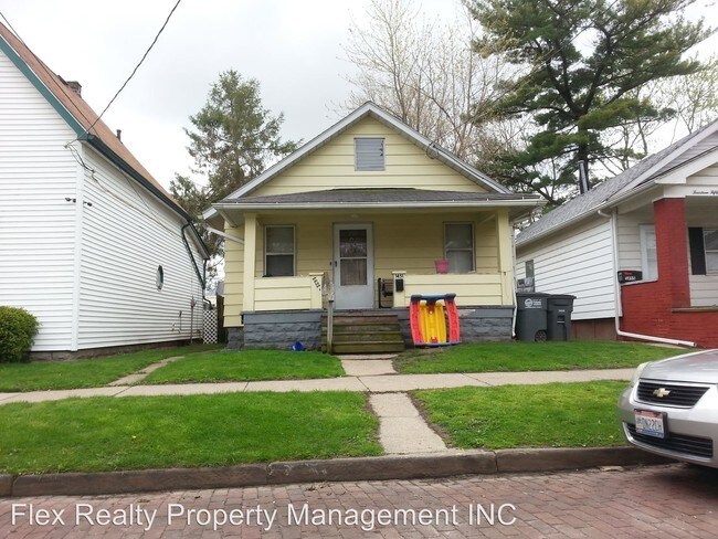 Building Photo - 2 br, 1 bath House - 1451 COLBURN ST.