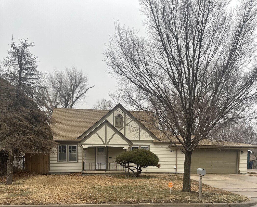 936 N Mount Carmel Ave, Wichita, KS 67203 House Rental in Wichita, KS