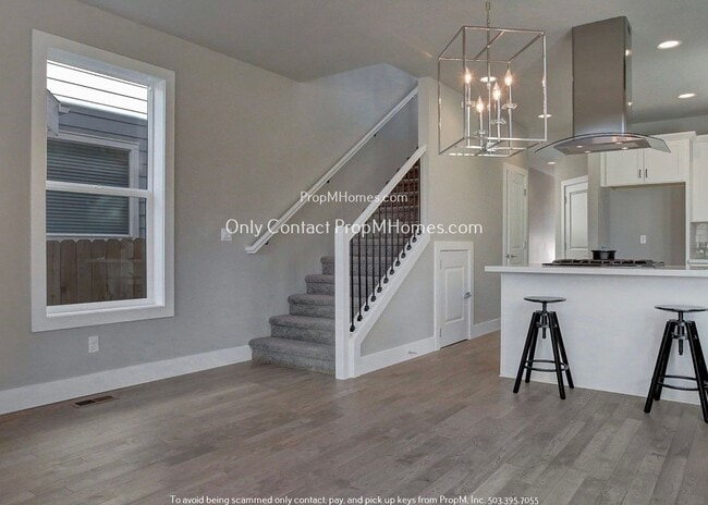 Building Photo - Modern Home in Highly Sought-After Piedmont Neighborhood!