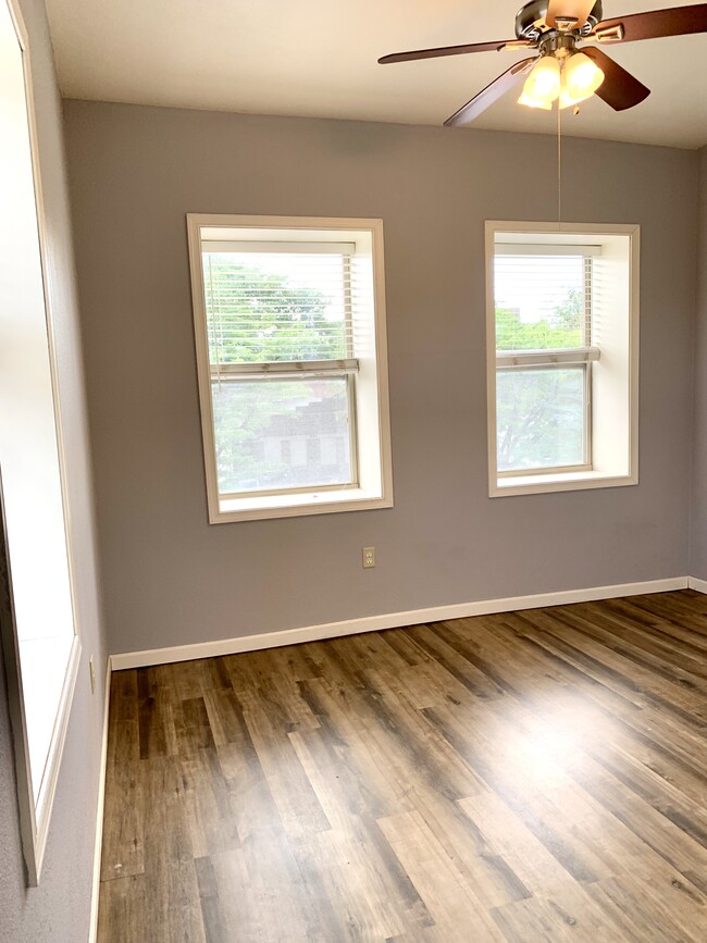 20 S. Franklin St - Bedroom - 20 S Franklin St