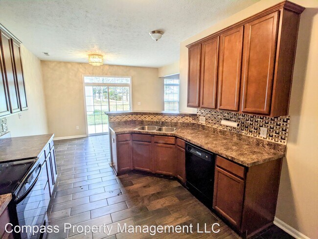Foto del edificio - 4 br, 2.5 bath House - 1614 Bridgecreek Cr...