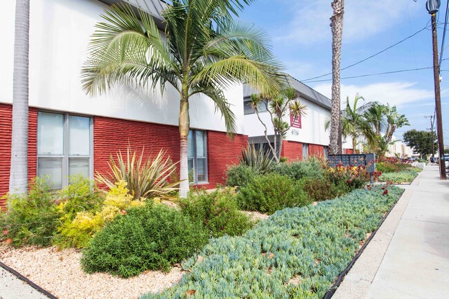 Building Photo - 6754 Abrego Rd