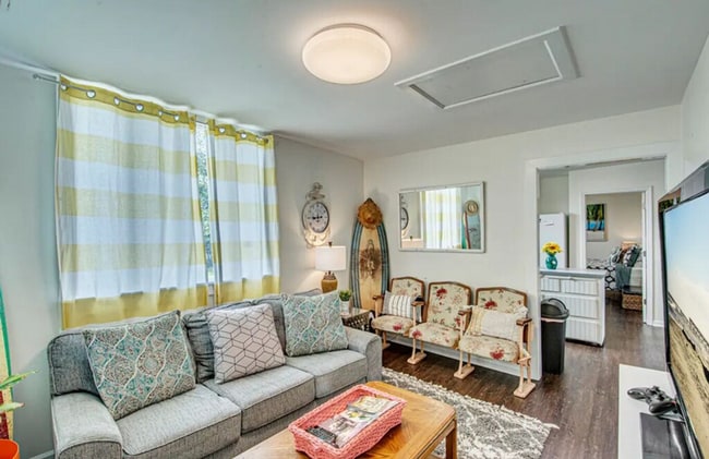 Photo - 2017 Comstock Ave House