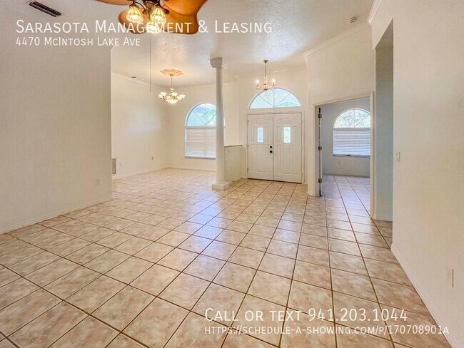 Foto del edificio - 4470 McIntosh Lake Ave