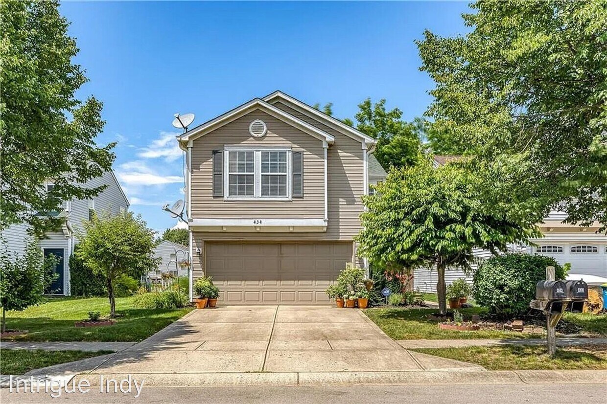 Foto principal - 3 br, 2.5 bath House - 434 Atherton Dr