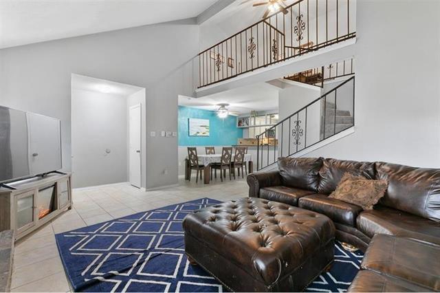 Foto del edificio - 2031 Towngate Dr