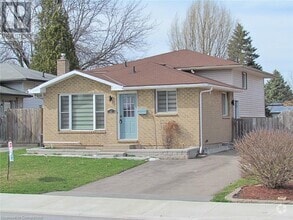 Building Photo - 48 Larchwood Cir