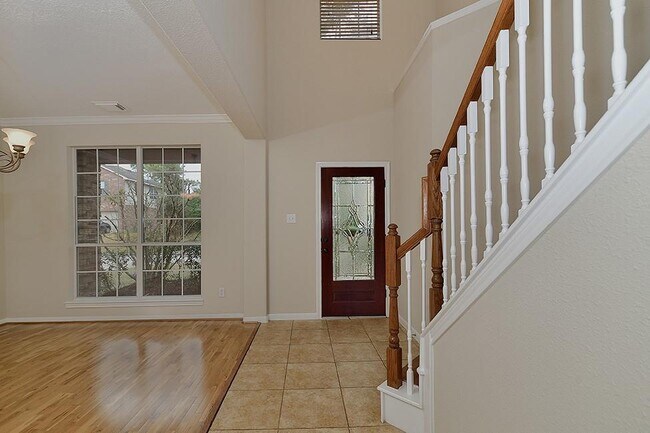 Foto del edificio - 35 Ebony Oaks Pl