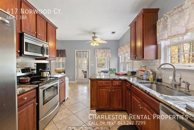 Building Photo - 417 Norwood Ct