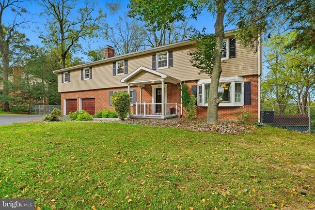 Foto del edificio - 5642 Jefferson Blvd