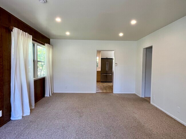 Foto del edificio - 11552 Braddock Dr