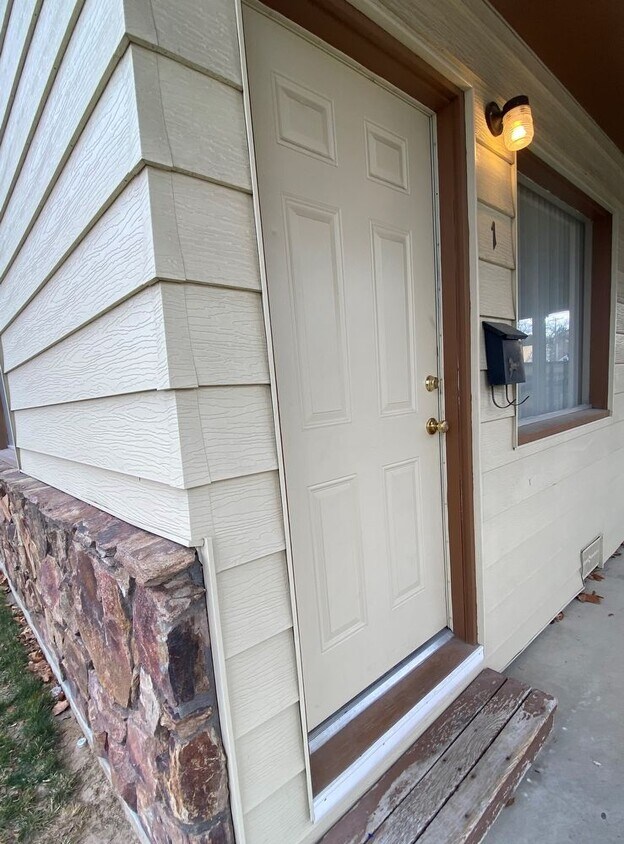 Primary Photo - GREAT 1x1 Apartment in Caldwell!