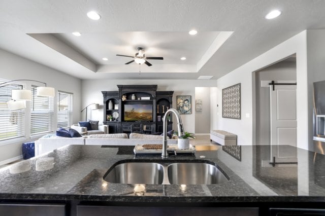 Building Photo - 1419 Blue Grouse Way