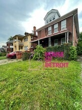 Building Photo - 5061 Hillsboro St