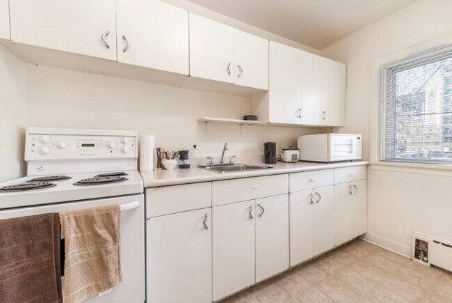 Photo du bâtiment - Borden Apartments