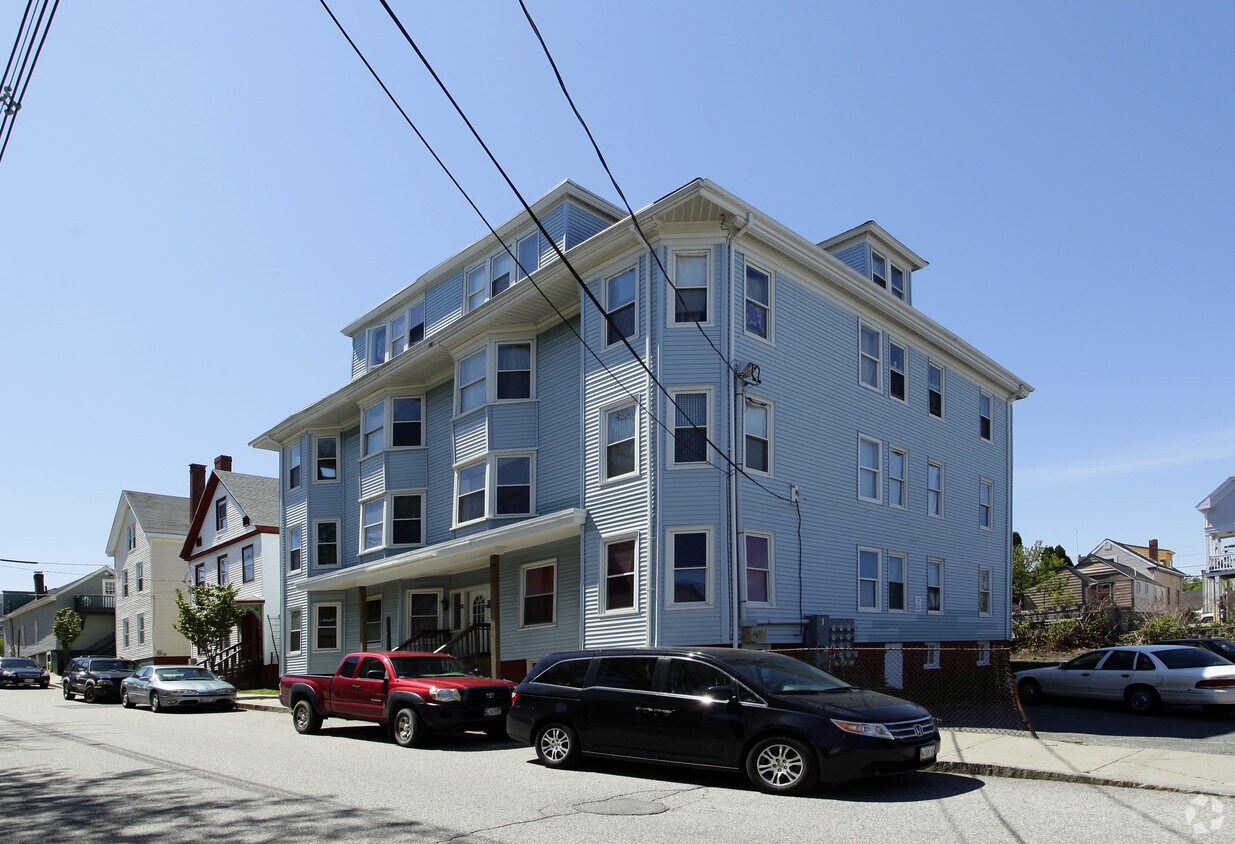 Primary Photo - 38 Alder St