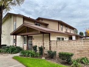 Building Photo - 2158 S Mountain Ave