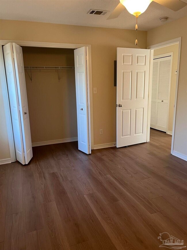 Foto del edificio - 9916 Guidy Ln