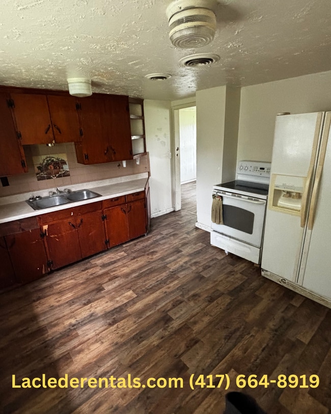 Building Photo - 25753 Pelican Dr