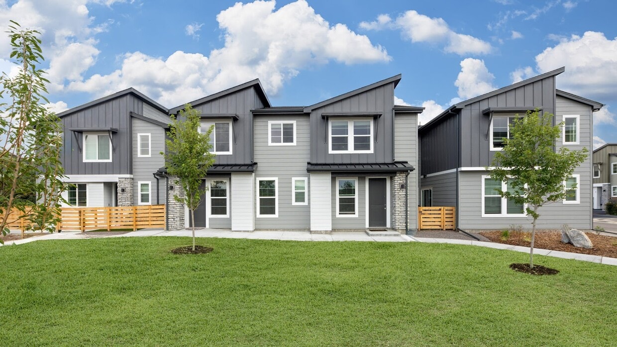 Canvas at Castle Rock Townhomes for Rent Castle Rock, CO