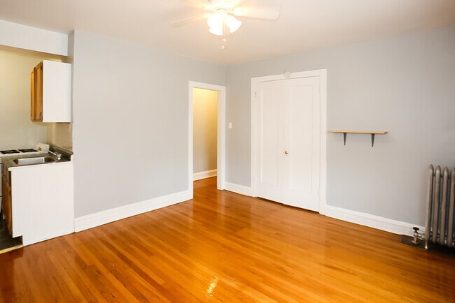 Building Photo - 4602 N Beacon St
