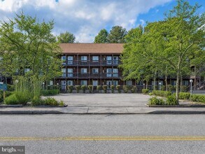 Building Photo - 14301 Tunnel Ave