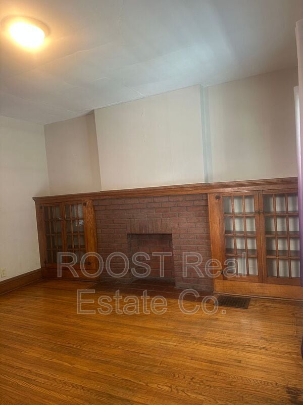 Building Photo - 112-114 Olentangy St.