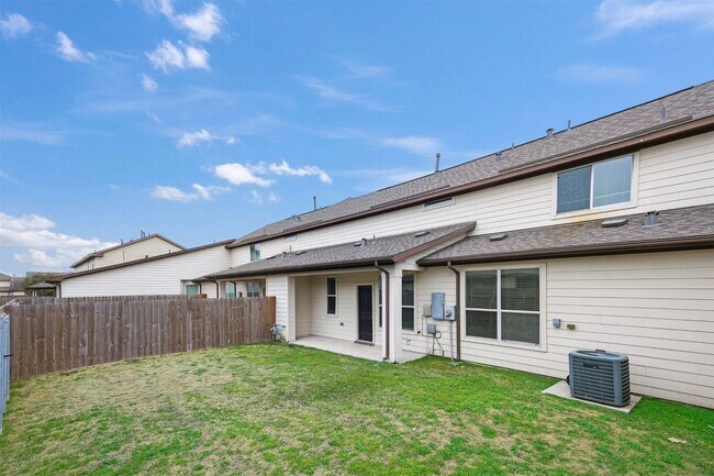 Foto del edificio - 9707 Cira Court