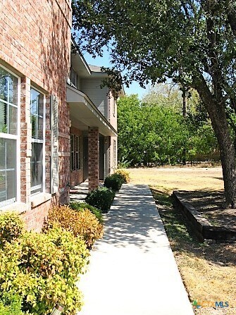 Foto del edificio - 311 Creek St