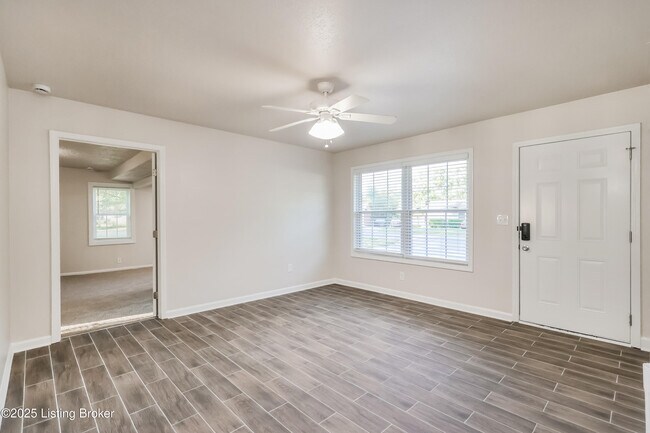 Foto del edificio - 10795 Millers Ln