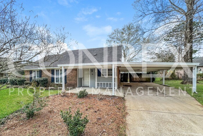 Primary Photo - Beautiful 3 Bedroom Home in Monrgomery!