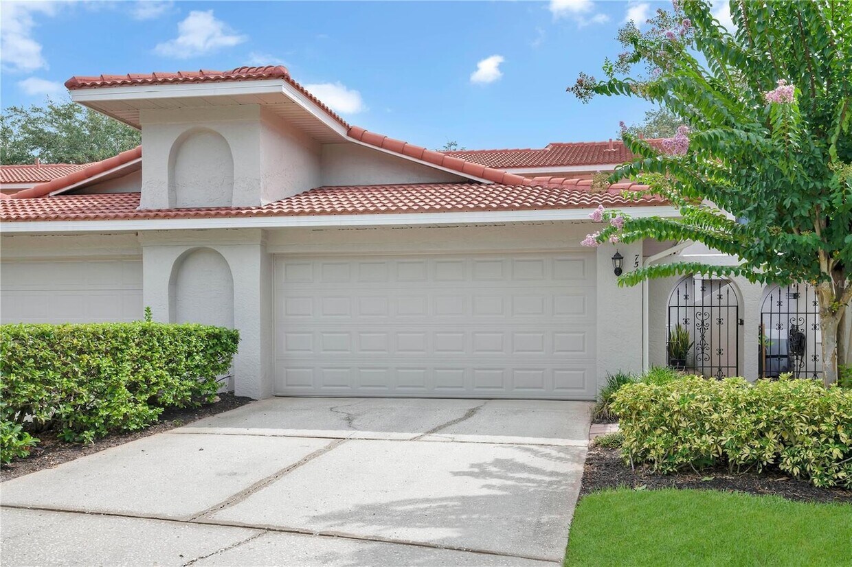 Primary Photo - 7513 Fenwick Cove Ln