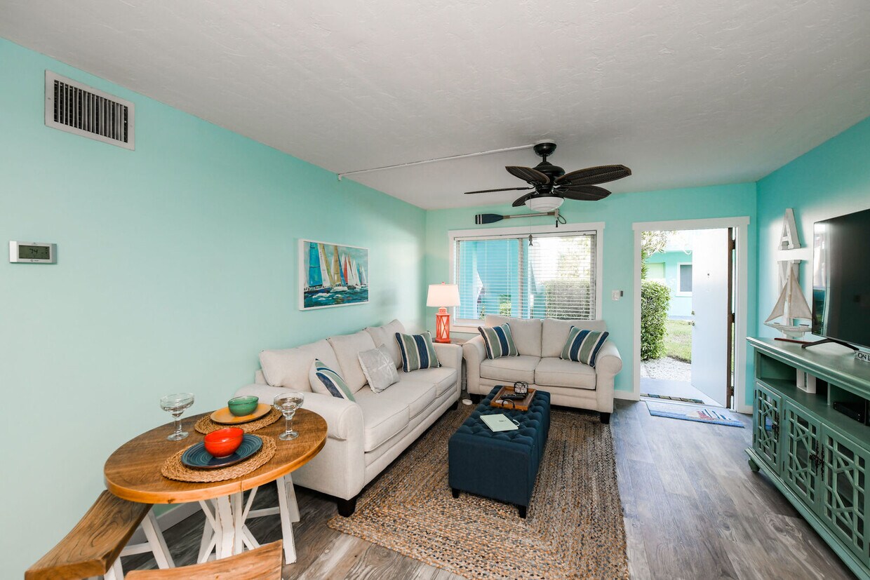 Foto principal - 117 7th St N