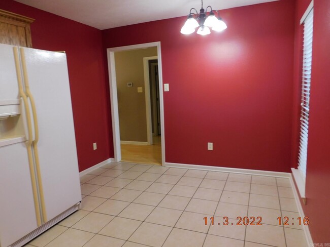 Building Photo - 4515 Hawkins Dr