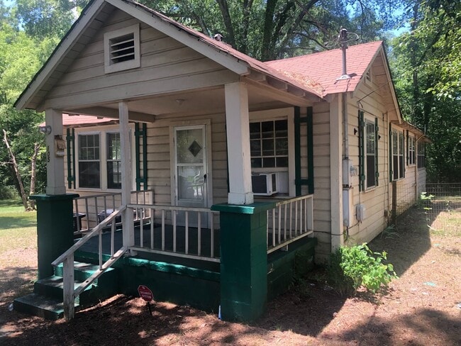 Building Photo - 2 Bedrooms, 1 Bathroom - West Rome