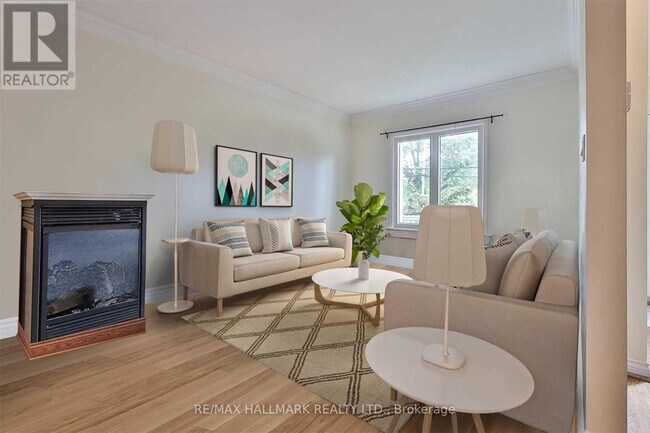 Building Photo - 100 Courcelette Rd