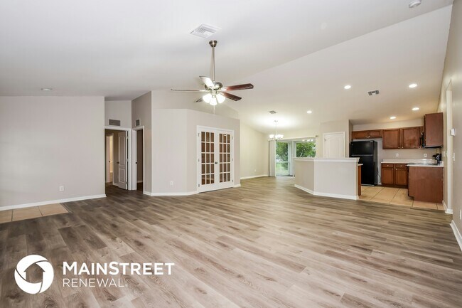 Foto del edificio - 328 NE 19th Terrace