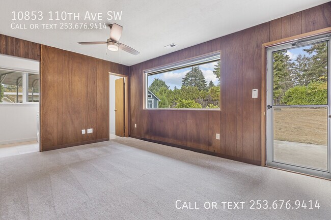 Building Photo - 10853 110th Ave SW