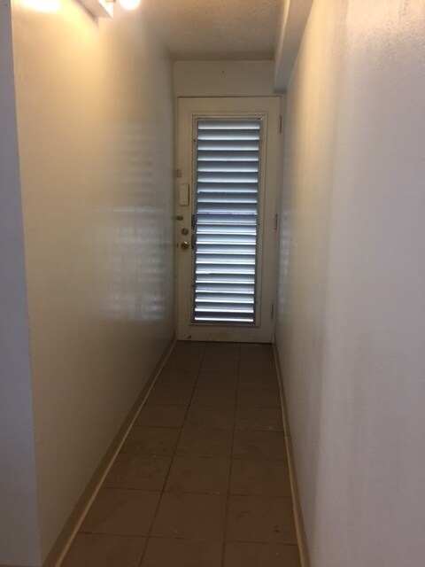 Foto del edificio - Well maintained 2 bedroom 1 bathroom unit ...