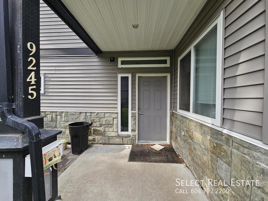 Photo principale - 9245 Hazel St