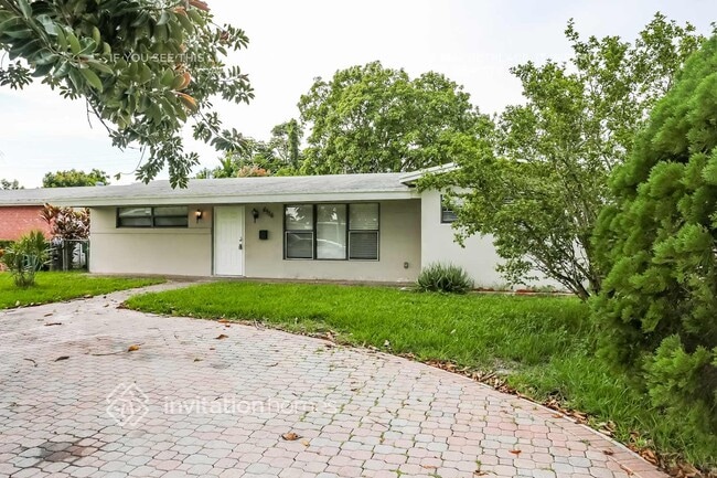 Building Photo - 6516 SW 33rd St