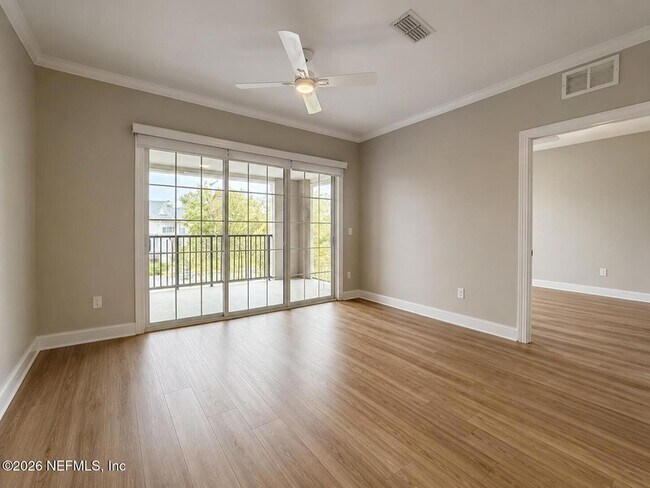 Foto del edificio - 145 Legendary Dr