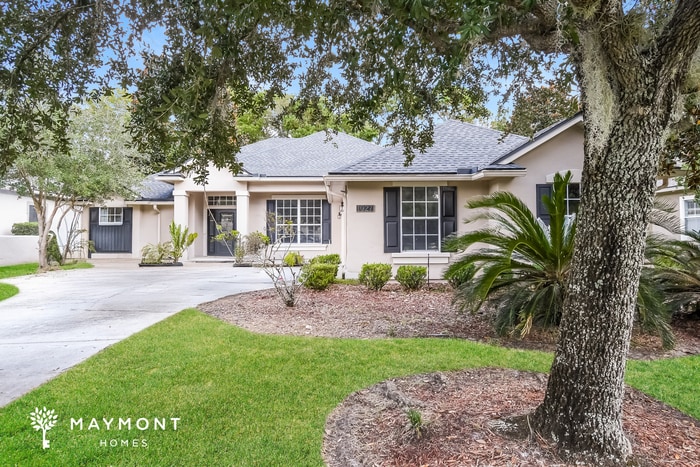 Primary Photo - 1027 Green Pine Cir