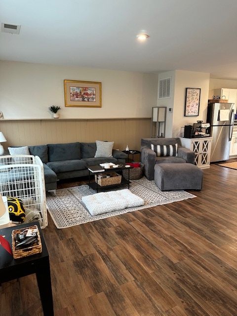 Building Photo - 5505 Noble Ave